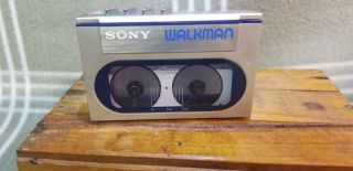 Vintage Sony Walkman Wm - 10 Cassette Player W Battery Cover Needs Belt?
