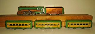 Vintage Hafner Streamliner Passenger Set Green Yellow & Chrome 5 Unit Lt7