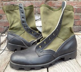 Vtg Vietnam Era Jungle Combat Boots 9 9r Panama Sole Us Military Ro Search