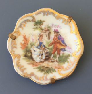 Vtg Limoges France Victorian Scene Pin Brooch In Porcelain