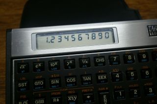 HP - 11C PROGRAMMABLE RARE VINTAGE CALCULATOR PERFECTLY 3