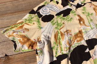 Rare Vintage Stussy All Over “Tiger & Dragon” Sukajan Hawaiian Button Up Shirt 2