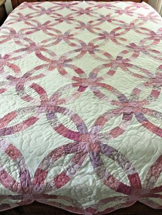 Fabulous Vintage Handmade Double Wedding Ring Quilt 78 " X 95 "