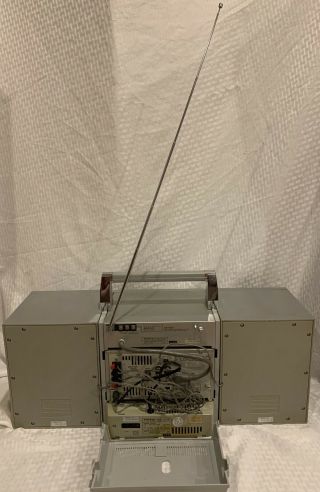 Rare Vintage Sanyo C9 Boombox Stereo Cassette Radio MW/SW/FM 5