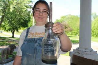 Vintage Havoline Texaco Motor Oil Gas Station Embossed Glass Bottle Jar Can Sign