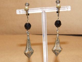 Vtg Art Deco Black Glass & Floral Brass Dangle Pierced Look Clip Earrings 2.  5 "
