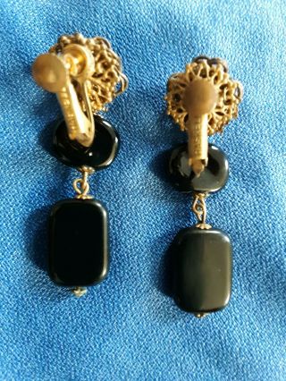 Vintage Miriam Haskell Hand wired Black Glass & Brass Clip on Dangle Earrings 4