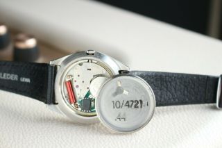 JUNGHANS Calendar Vintage 1950 - 1970`s 100 wrist Quartz German Watch 4