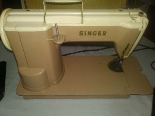 Vintage Electric Sewing Machine Singer 301A With Case 5