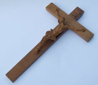 Vintage Anri Wooden Hand - Carved Crucifix With Jesus Christ