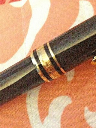 Montblanc Pen - Vintage 1981 Roller Ball Point with Cap (2 - piece) 6