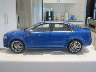 1:18 Minichamps 2006 Audi Rs4 Sedan Blue Rare