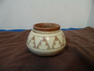 Vintage Sioux Indian Clay Pottery Vase Hand Painted Signed 3 1/2 Tall 4 " Diam