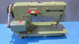 Vintage Bernina Favorit 540 Sewing Machine - Army Green - with Foot Controller 5