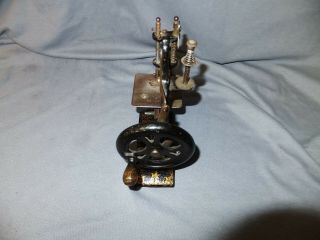 1900 ' s German Muller 10 TOY Sewing Machine w/Carry Case SMALL RARE 7