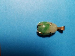 Vintage Solid 18k Yellow Gold Set Carved Green Jade Jadeite Buddha Pendant Charm