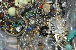 Almost 16lbs of Broken Costume Jewelry & Parts for Crafts - Beads Rhinestones 2