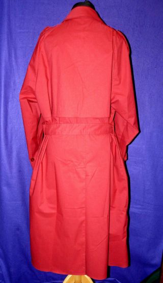 South Bucks RED single texture rubber lined mackintosh raincoat x rare TV fit 8