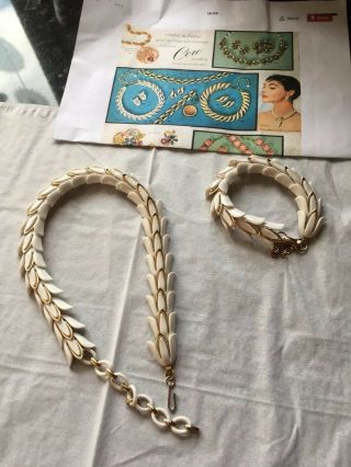 Coro 1940 - 50 Stuning Necklace And Bracelet