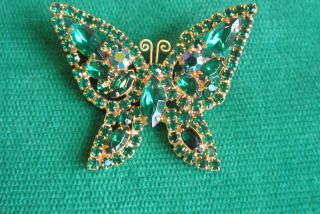 Vintage Rhinestone Emerald Green 2.  5 Inches Butterfly Brooch Pin
