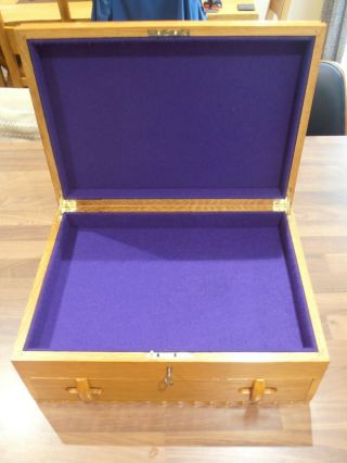 Vintage Oak Lined Collectors box with inner drawer,  lock & key 7