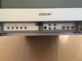 Sony Trinitron KV - 13FS100 CRT 13 