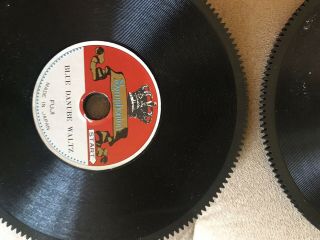 M.  I.  M Lador Inc.  Vintage Music Box,  1 - drawer With CDs— plays Music 6