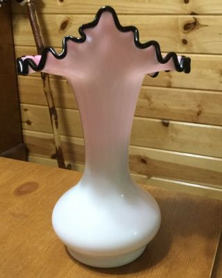 Vintage Fenton Black Rose Crest jack in the pulpit vase pink cased milk glass 4