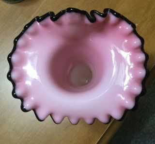 Vintage Fenton Black Rose Crest jack in the pulpit vase pink cased milk glass 7