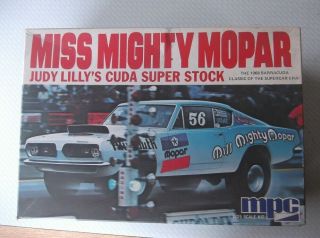 Look Early 1970`s Mpc " Miss Mighty Mopar " Cuda Stock Drag Car Model Kit