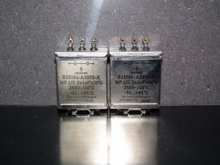 Two vintage Siemens PIO capacitors 2x4 uF / 250V Klangfilm,  glass end seal 2