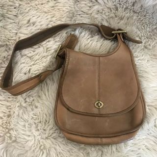 Rare Vtg 70s Authentic Coach Tan Leather Crescent Saddle Bag Made In Nyc Boho