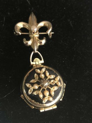 Coro Pegasus Fleur De Lis Locket Brooch W/4 - Photo Pop Out Pin Faux Pearl Vintage