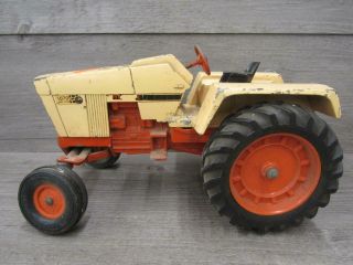 Vintage Ertl Case Agri King 1070 Die Cast Farm Tractor Yellow