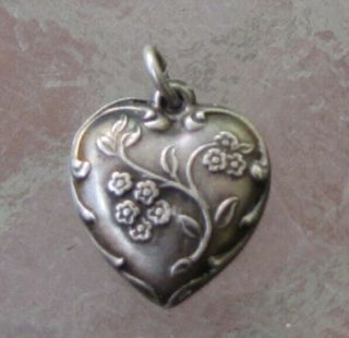 Vintage 1940’s Sterling Silver Repousse Flowers Puffy Heart Charm Signed Mother