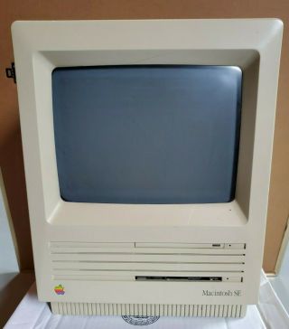 Vintage Apple Macintosh Se Model M5011.