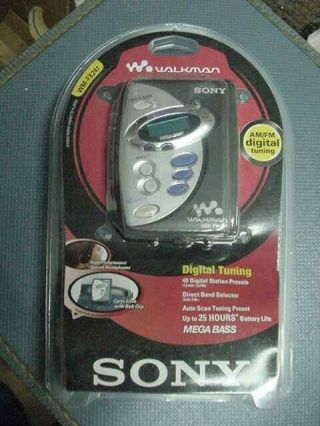 Vintage Sony Walkman Wm - Fx 241 Radio Cassette Player