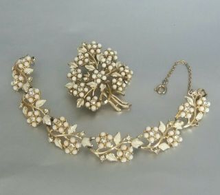 Coro Necklace Bracelet Milk Glass Demi Parure Vintage