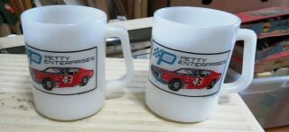 Vintage Pair Richard Petty Enterprises Nascar Federal Milk Glass Coffee Mugs