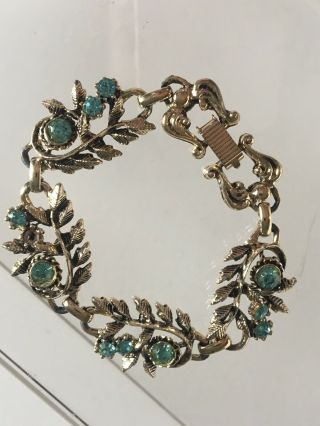 Vintage 1950 ' s CORO Blue AB Rhinestone Antiqued Gold Floral Leaf Link Bracelet 4