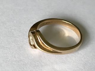 Vintage 9 ct gold diamond twist engagement dress ring.  Size K / L 2