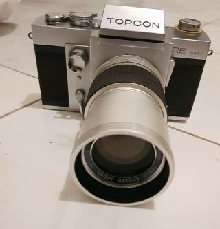 Topcon Re 35mm Vintage Film Camera W/ Topcor 1:3,  5 F=135mm Lens