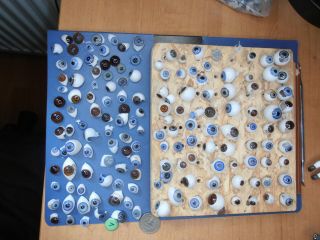 150 Piece Defective Vintage Glass Eyes Lauscha 1890 Germany