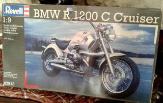 1/9 Revell Moto Kit Bmw R1200 C,  Highly Detailed,  1200 Cc Engine,  Obsolete