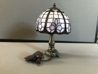 Vintage Tiffany Style Stained Glass Small Accent Table Desk Lamp 12 Inches