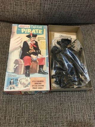 Vintage 1959 Precision Captain Kidd Pirate Figure Model Kit W/box