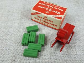 Vintage Advance Products Holland model Bale Thrower 7