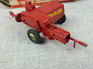 Vintage Advance Products Holland Hayliner Baler 5