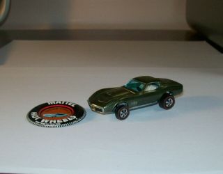 Hot Wheels Redlines Vintage " 1967 " Custom Corvette,  Matching Button,  Green,  Toy