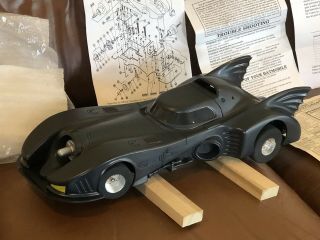 Batman Batmobile 1/10 Scale Electric R/c Toy Car Richman 